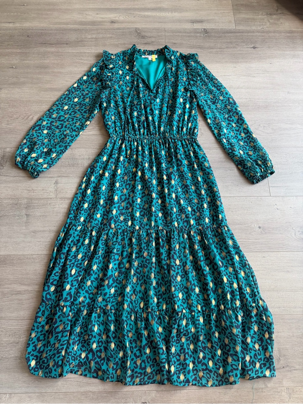 Joy Joy Teal Leopard-Print Long Sleeve Tiered Midi Dress - size small